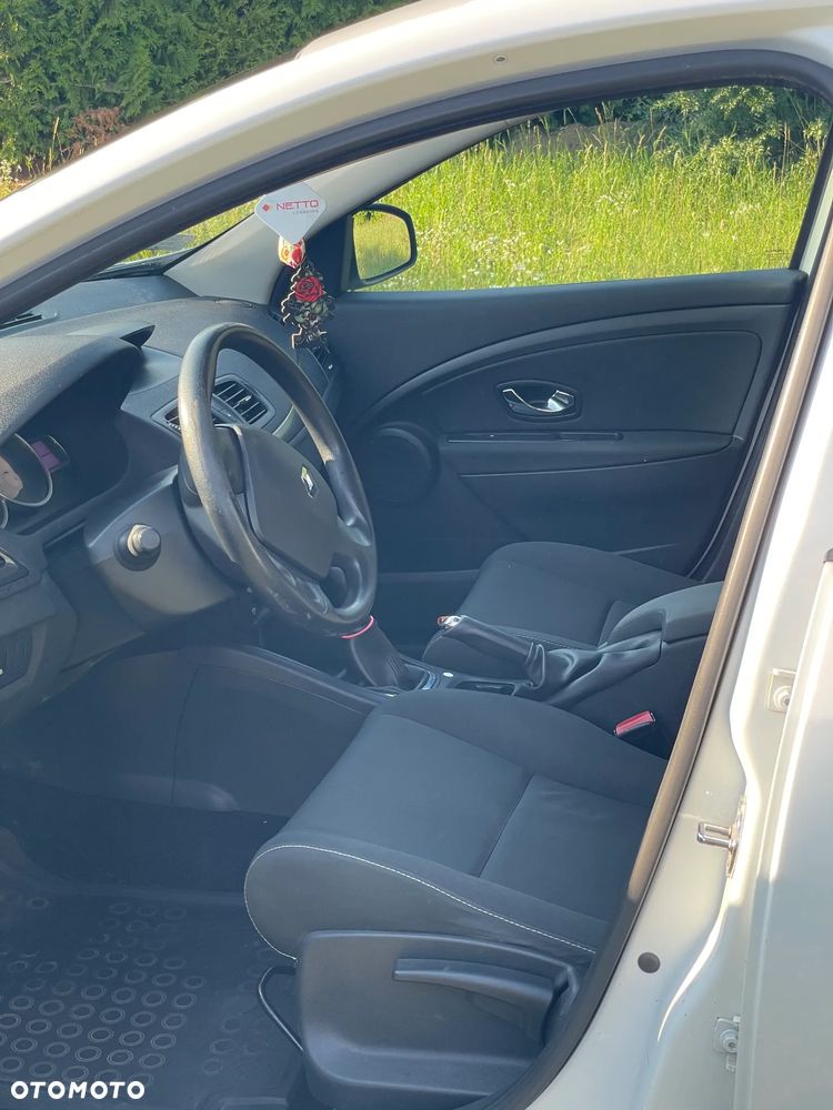 Renault Megane - 10