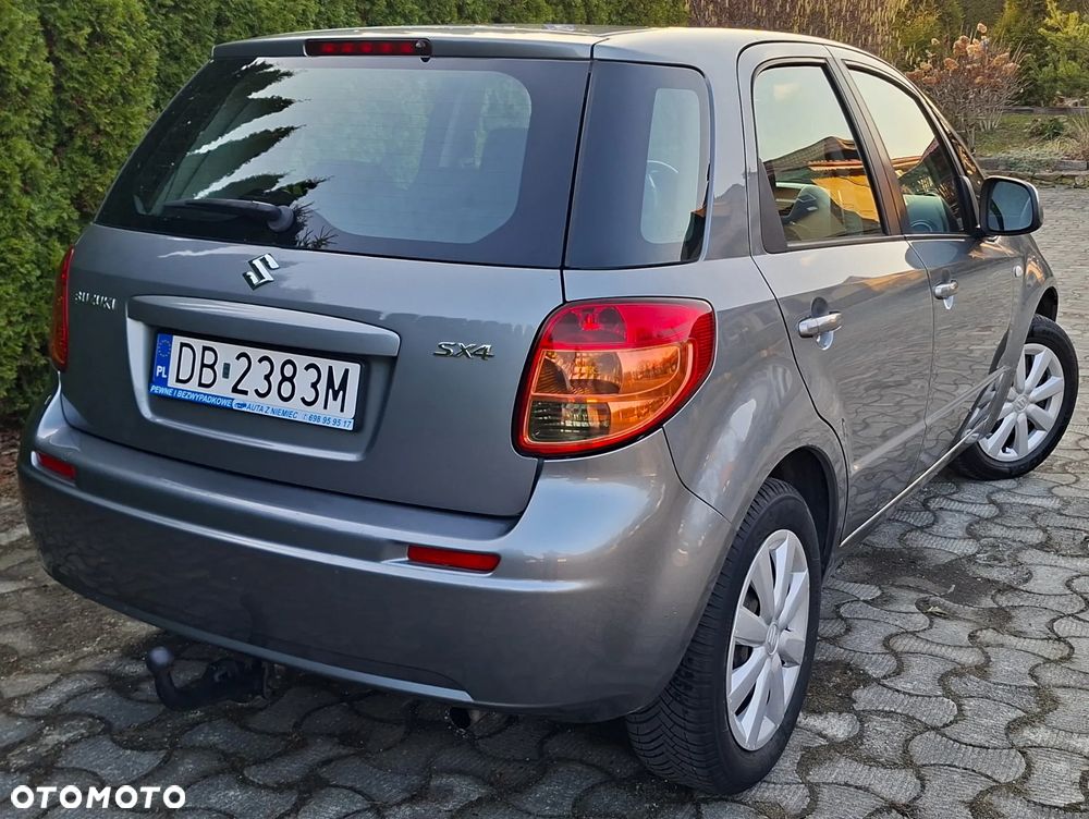 Suzuki SX4 1.6 VVT Streetline 4x2 Club - 3