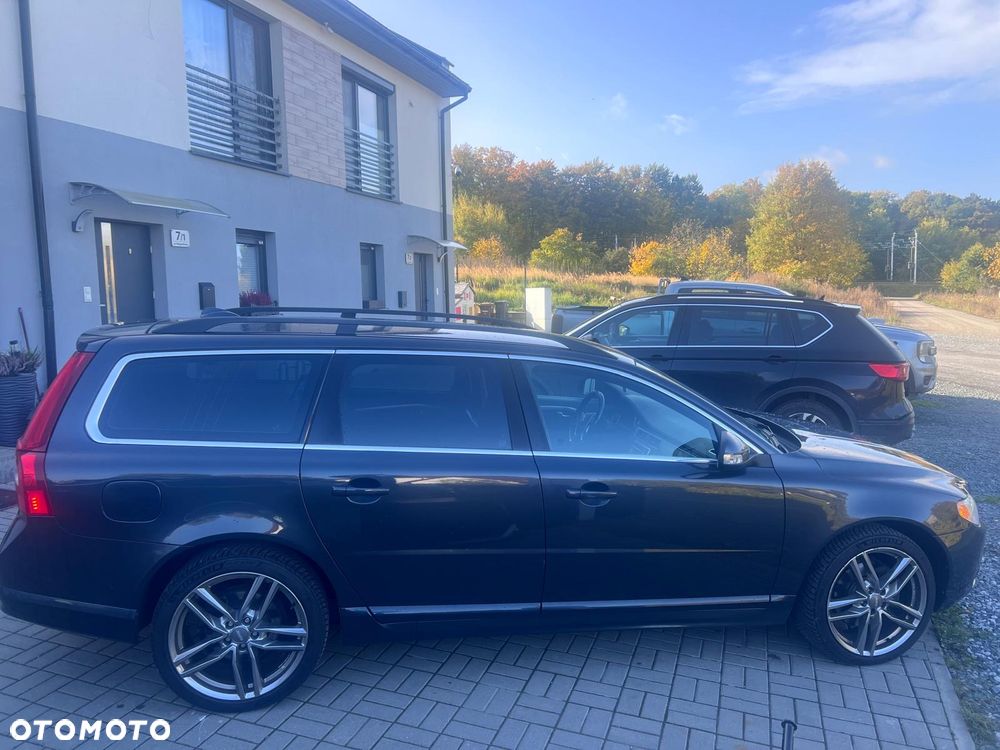 Volvo V70 D3 Geartronic Kinetic - 26