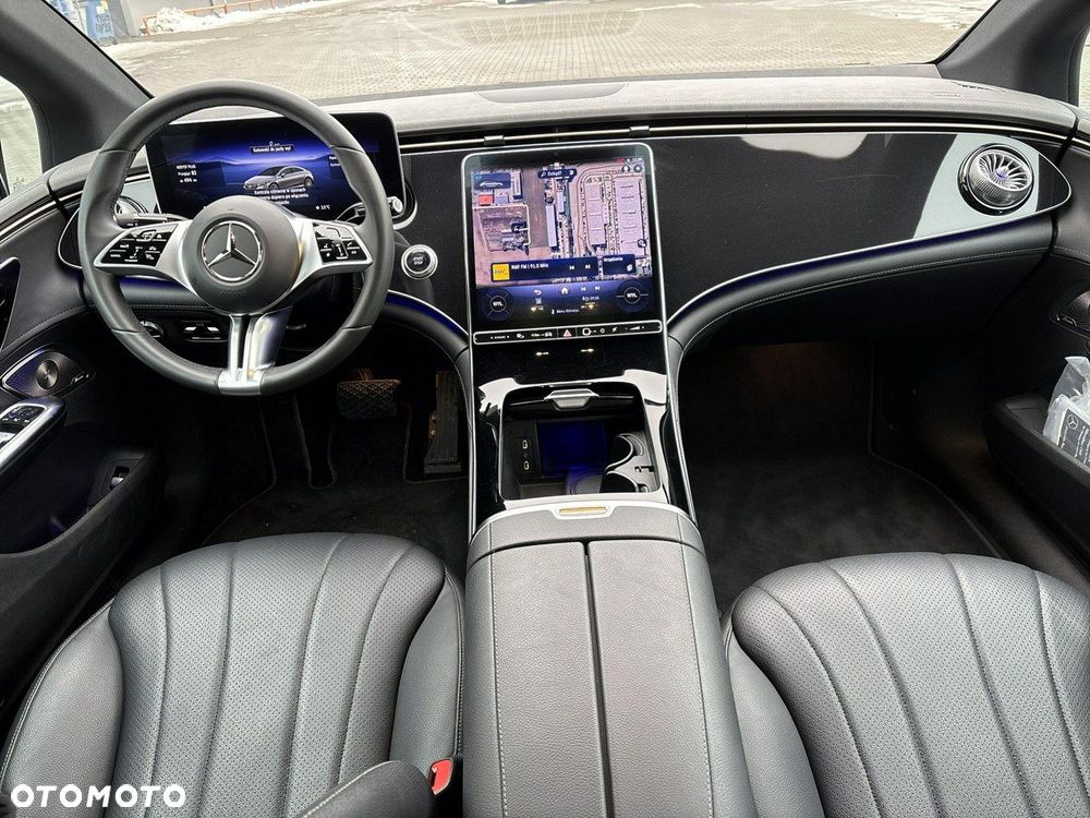 Mercedes-Benz EQE - 18