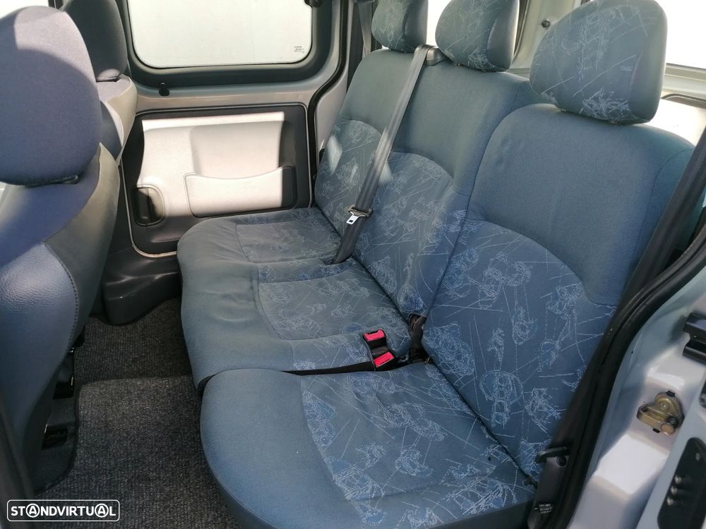 Renault Kangoo 1.9 D - 6