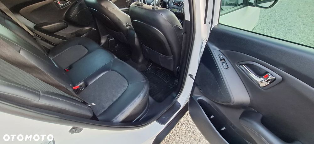 Hyundai ix35 2.0 4WD Premium - 14