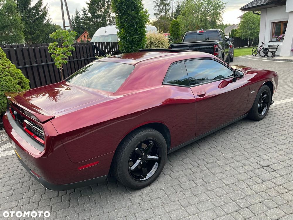 Dodge Challenger 5.7 R/T - 17