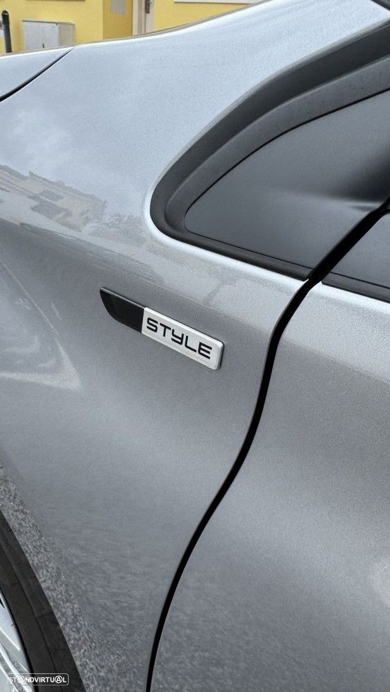 Peugeot 2008 1.2 PureTech Style - 7