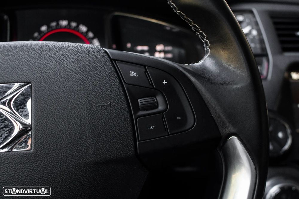 Citroën DS5 THP 200 SoChic - 12