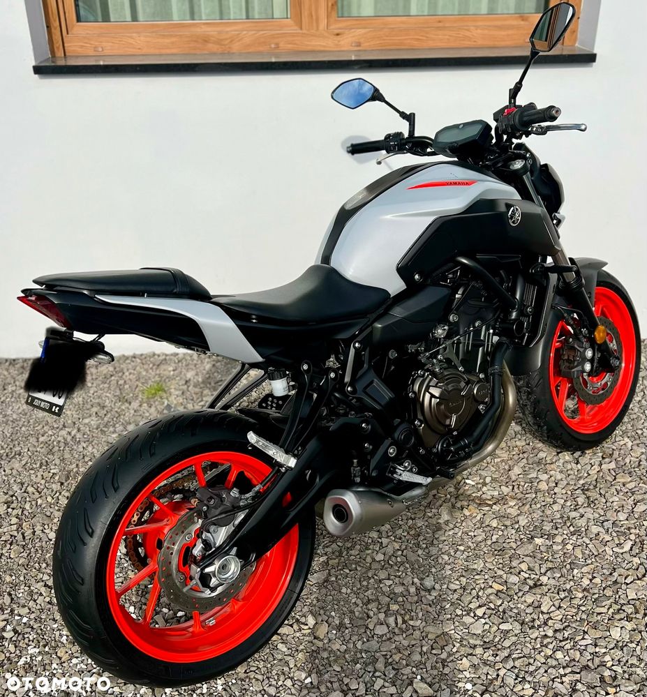 Yamaha MT - 4