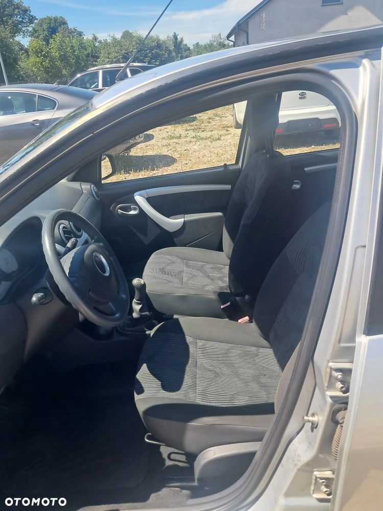 Dacia Sandero - 14