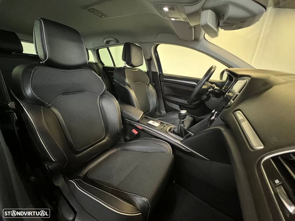 Renault Mégane Sport Tourer 1.5 dCi Bose Edition SS - 6
