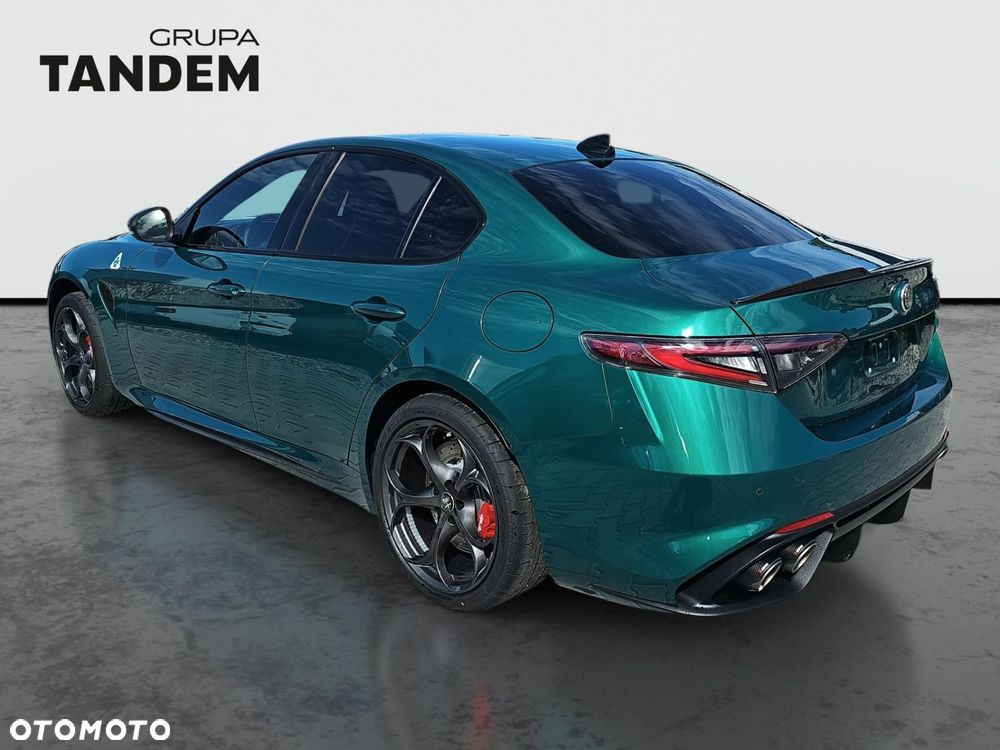 Alfa Romeo Giulia - 7