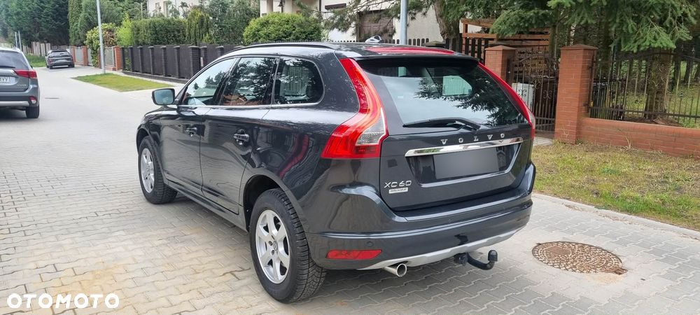 Volvo XC 60 - 4