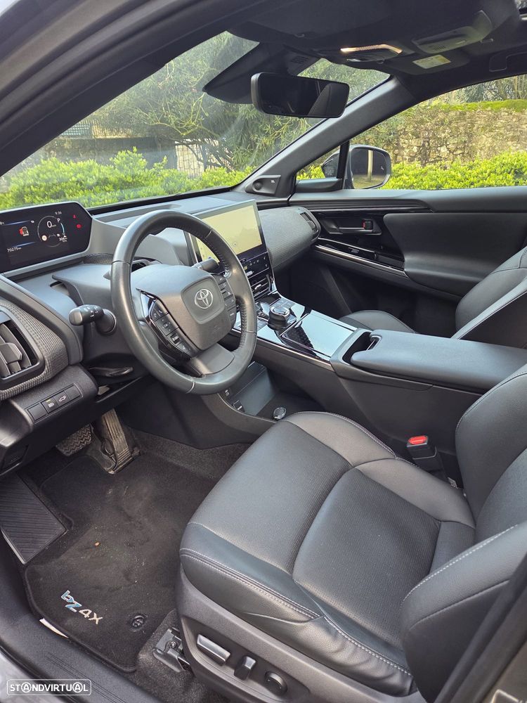 Toyota bZ4X 71,4 kWh Premium Limited - 4
