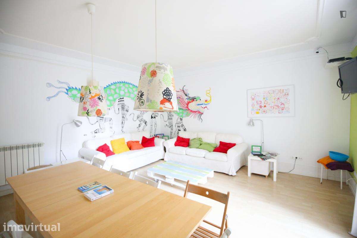 Quarto - localizado em Entrecampos Lisbon - Grande imagem: 5/37