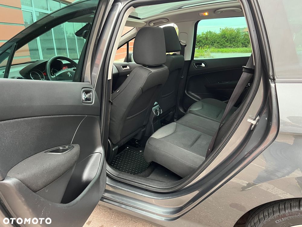 Peugeot 308 - 34