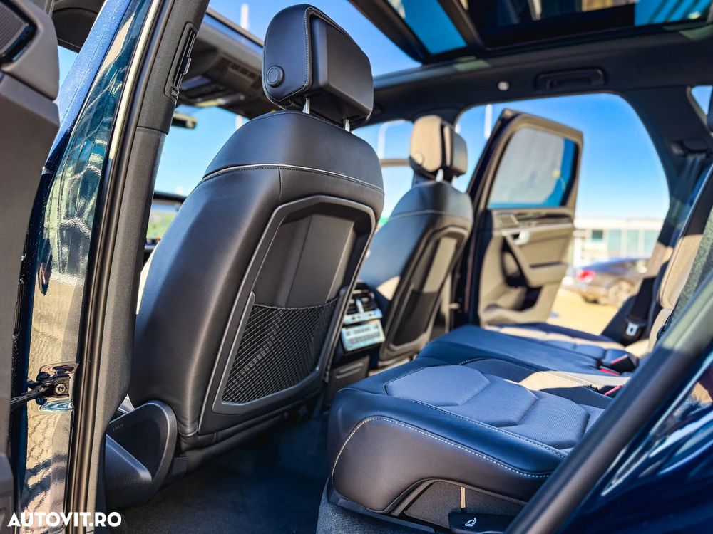 Volkswagen Touareg V6 TDI 4MOTION R-Line - 10