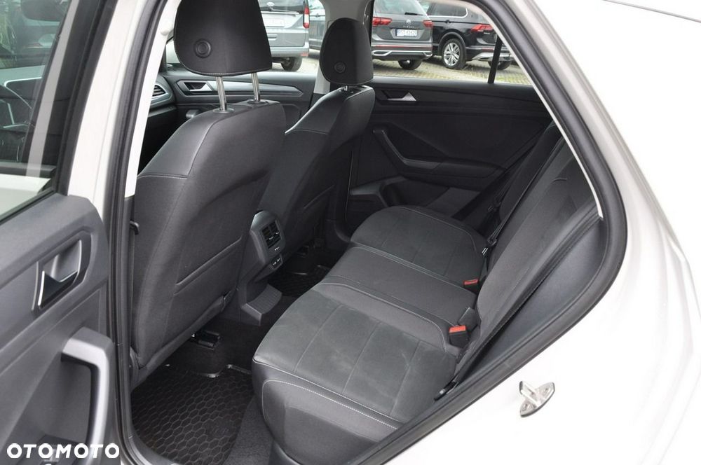 Volkswagen T-Roc 1.5 TSI Style DSG - 22
