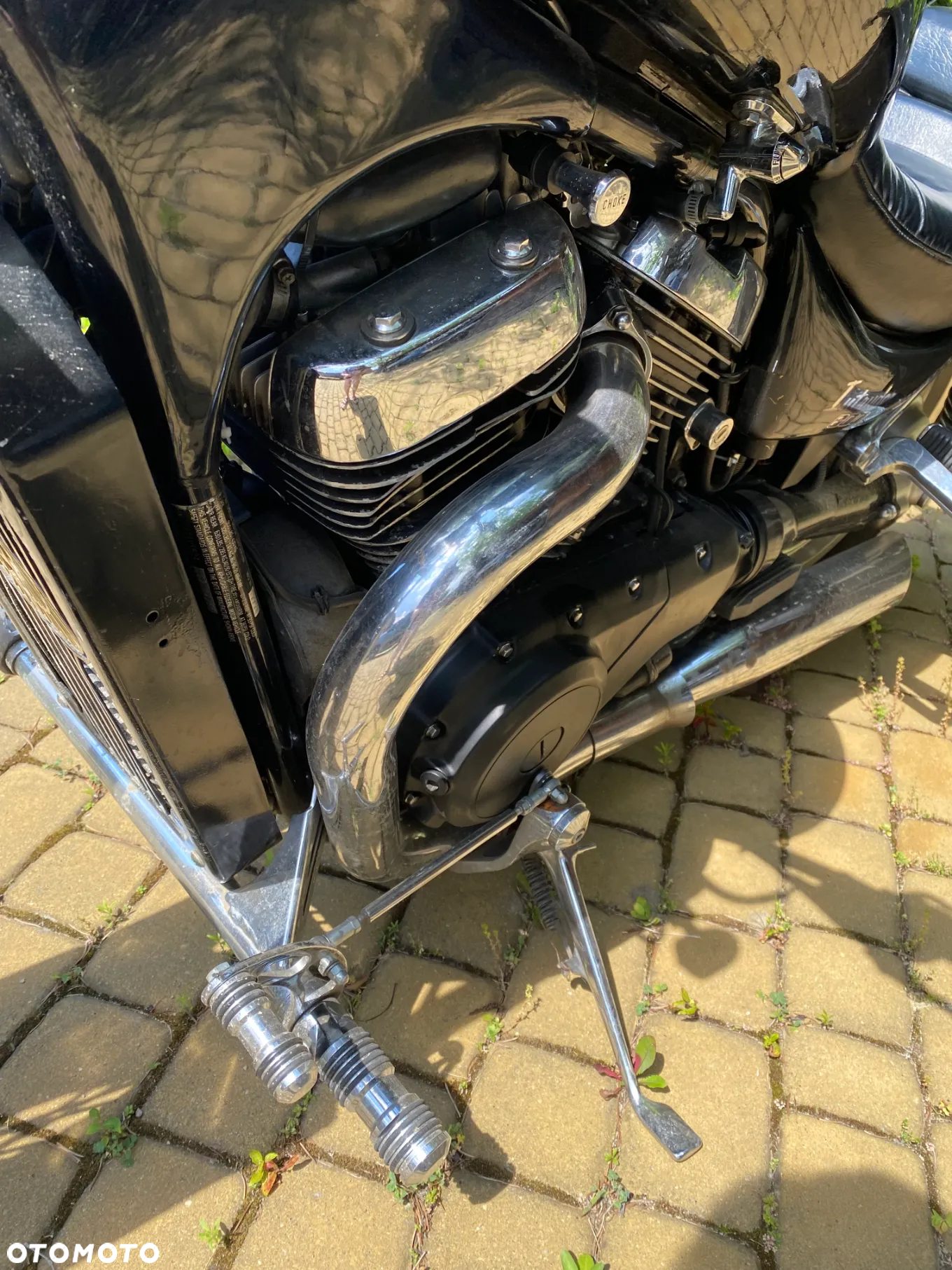 Suzuki Intruder - 2