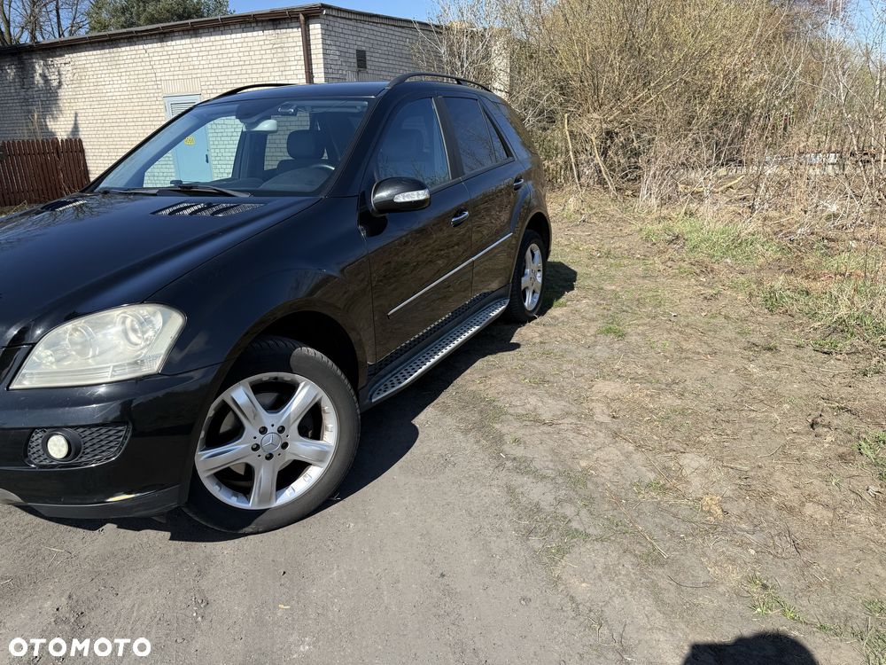 Mercedes-Benz ML - 4