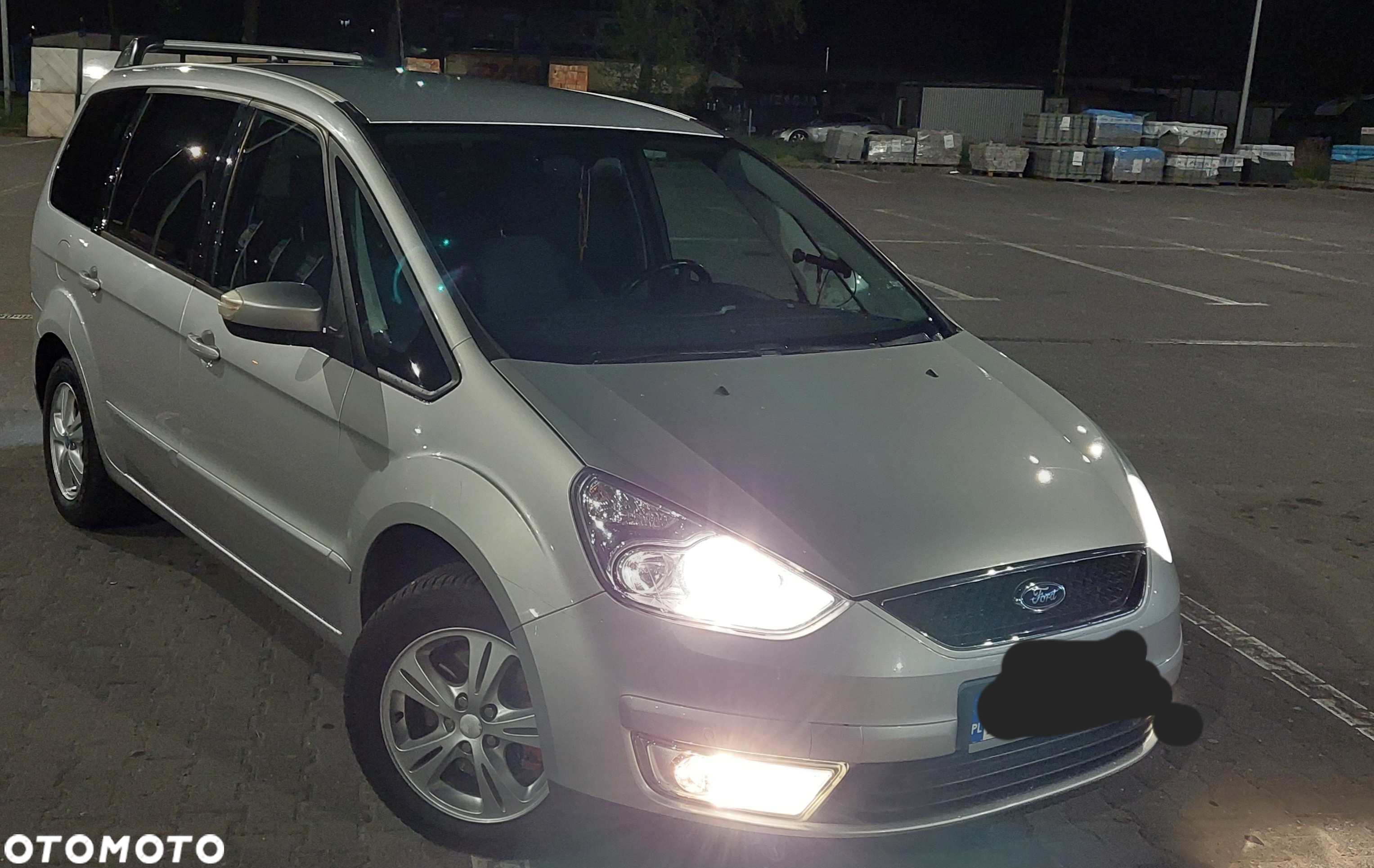Ford Galaxy 2.0 TDCi Ambiente - 25