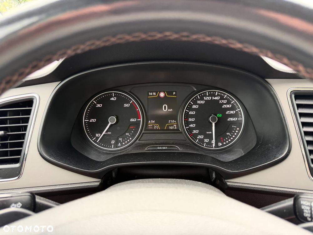 Seat Leon 2.0 TDI Xcellence S&S DSG - 19