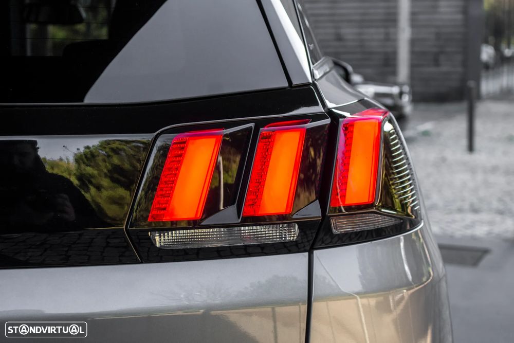 Peugeot 3008 BlueHDi 130 Stop & Start EAT8 Allure - 11