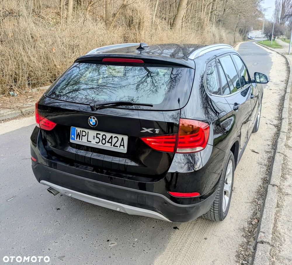 BMW X1 sDrive18d xLine - 4