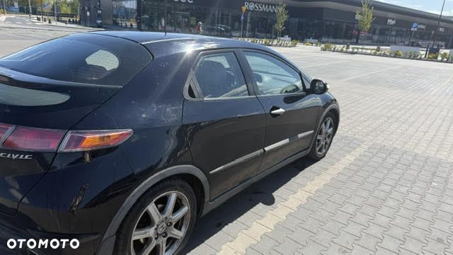 Honda Civic 1.8 Comfort - 6