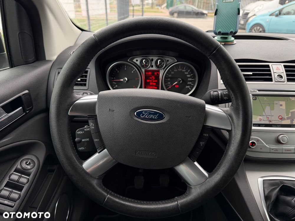 Ford Kuga 2.0 TDCi 4WD Titanium - 21