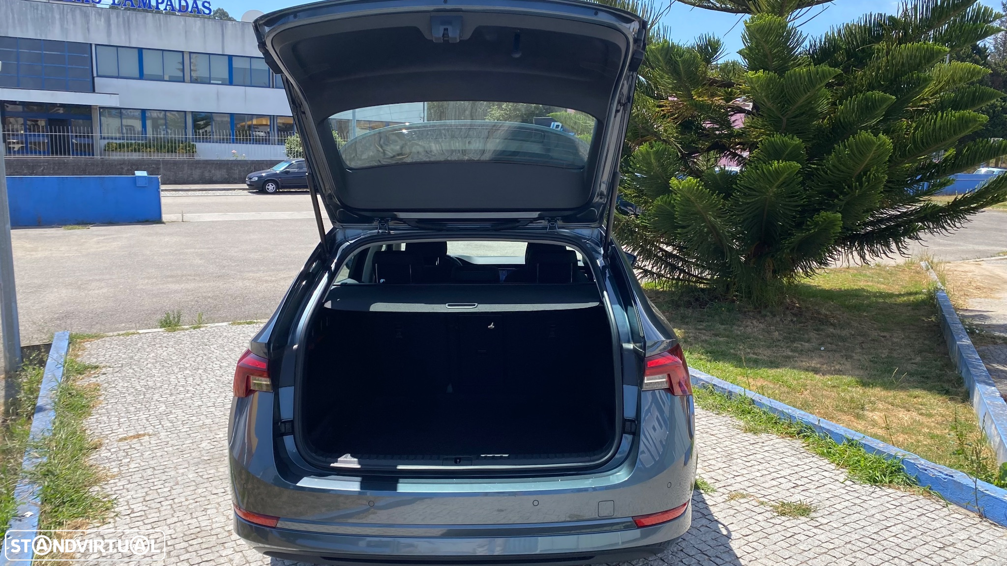 Skoda Octavia Break 2.0 TDI Style DSG - 10