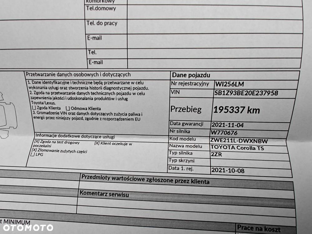 Toyota Corolla 1.8 Hybrid Comfort - 22