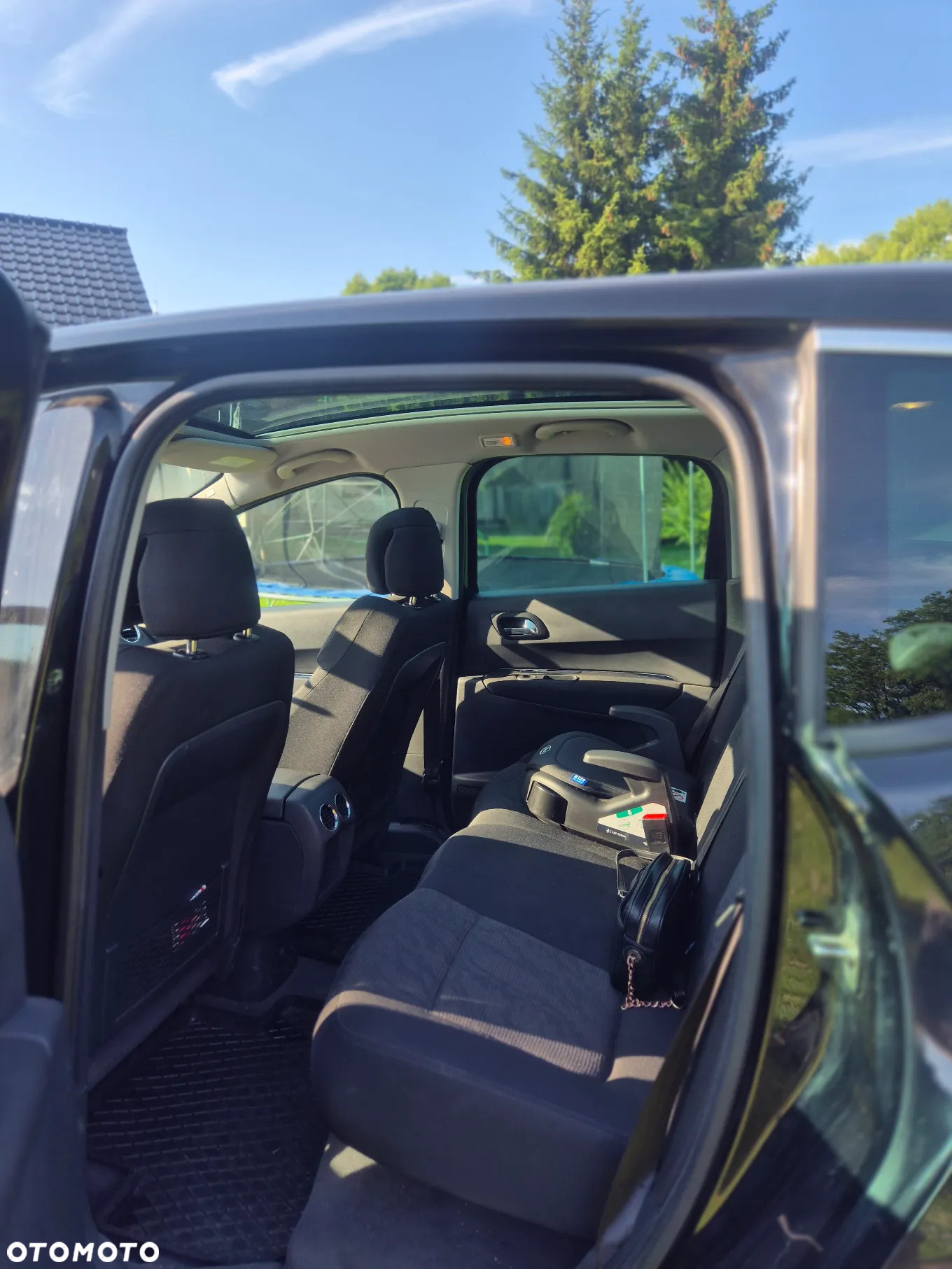 Peugeot 3008 1.6 HDi Premium - 16