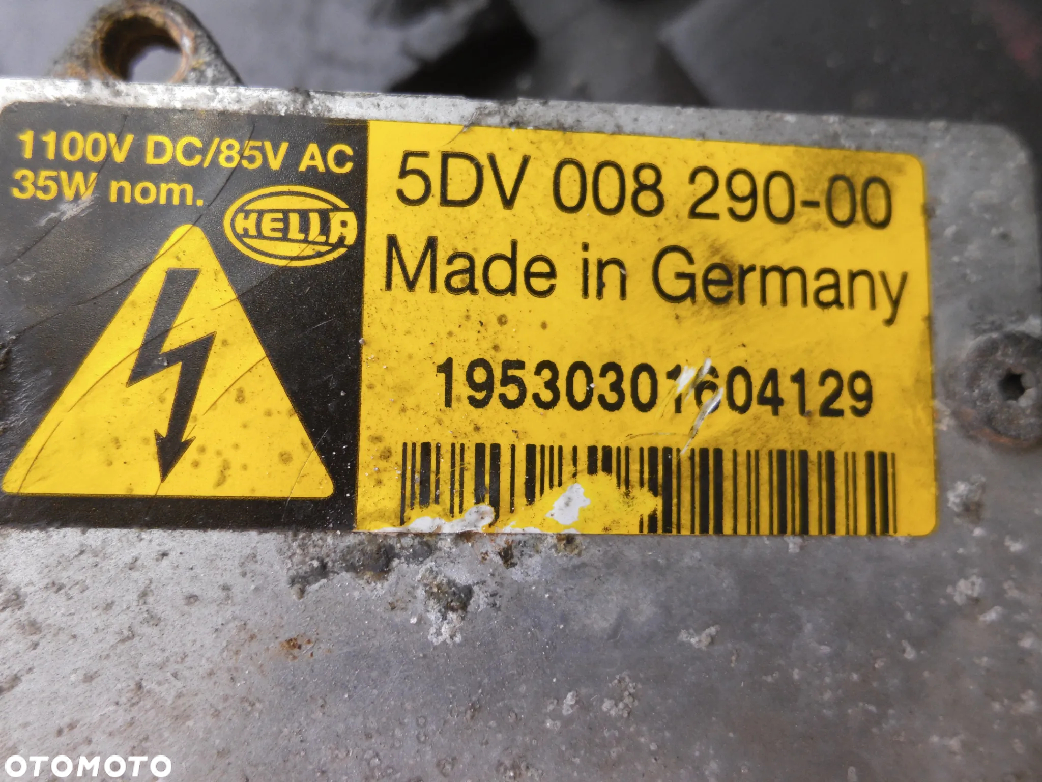 PRZETWORNICA LAMP XENON RENAULT AUDI OPEL BMW FORD JAGUAR 5DV008290-00 POSIADAM 2 SZT - 2
