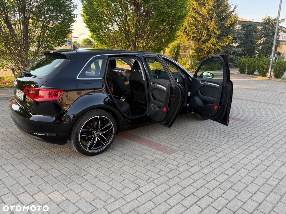 Audi A3 Sportback - 8