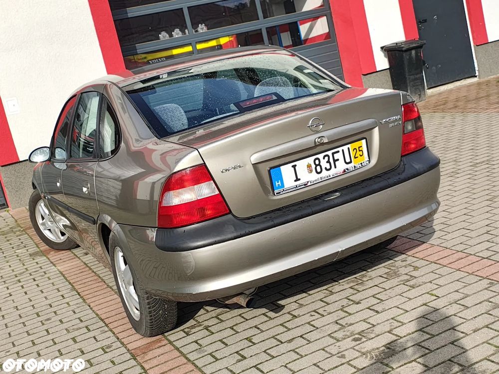 Opel Vectra - 16