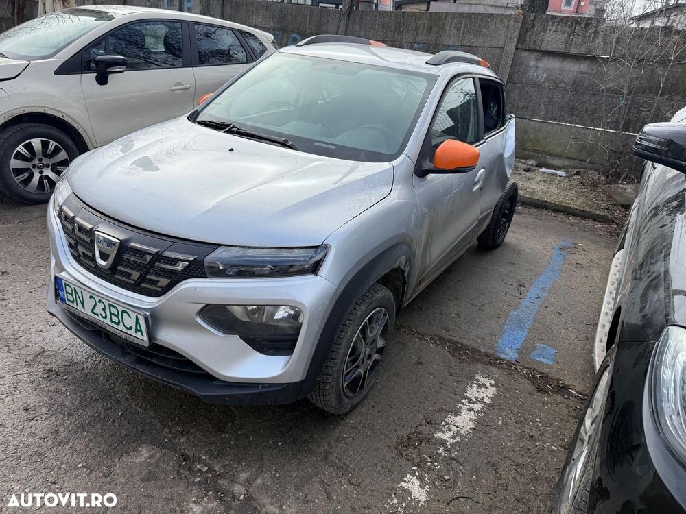 Dacia Spring Essential - 3