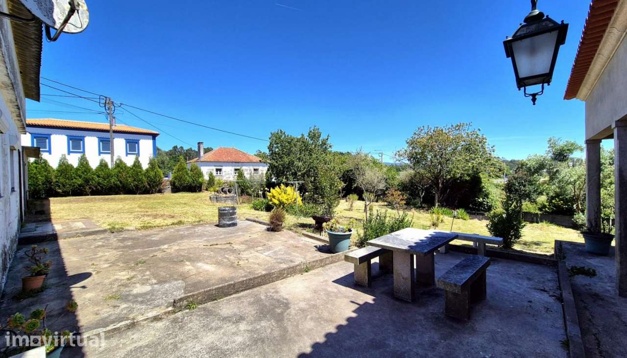 Venda de propriedade c/ duas moradias, V. N. Anha, Viana do Castelo - Grande imagem: 4/33