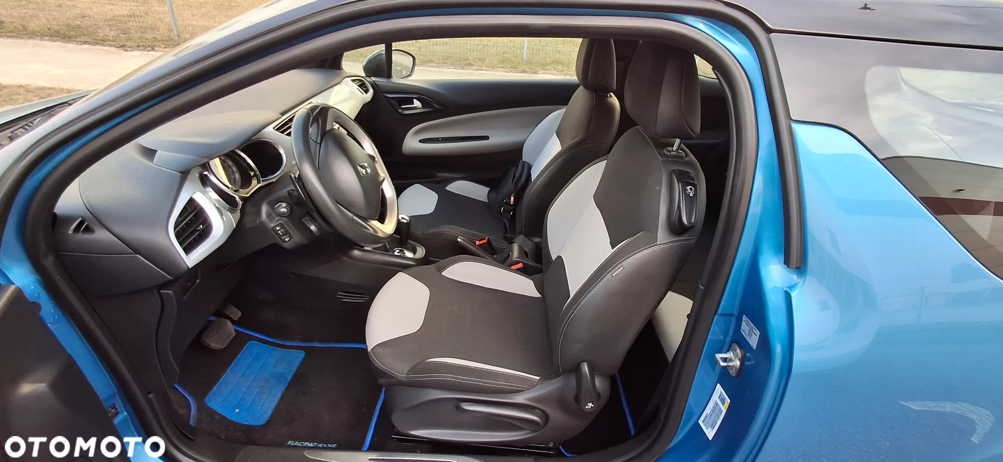 Citroën DS3 VTi 95 EGS Chic - 19