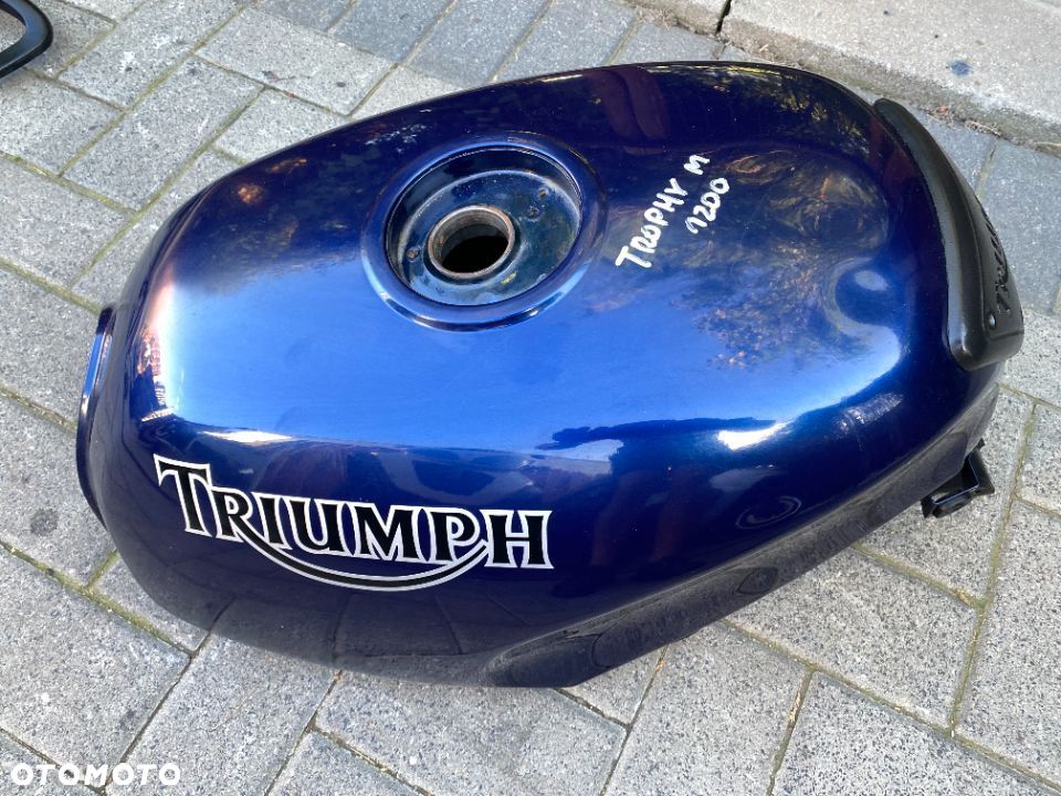 Zbiornik paliwa  bak Triumph Trophy 1200 900 - 4