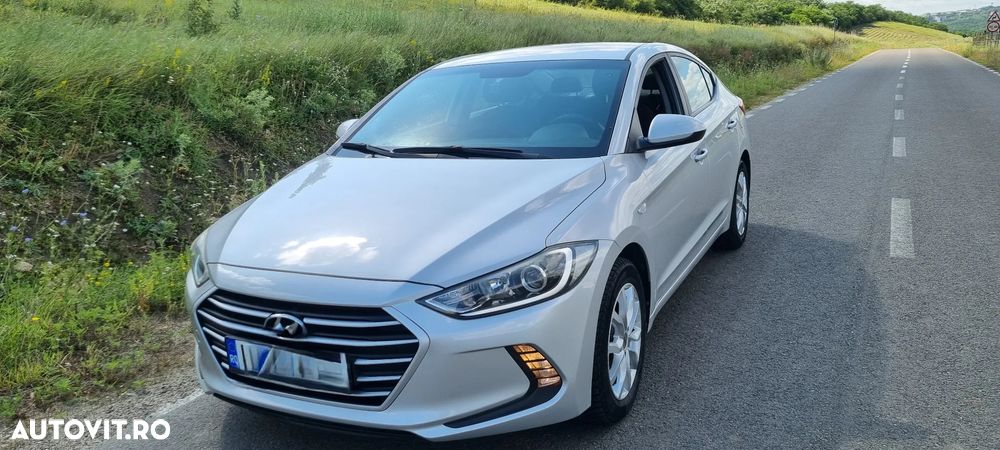 Hyundai Elantra 1.6 MPi Classic - 2