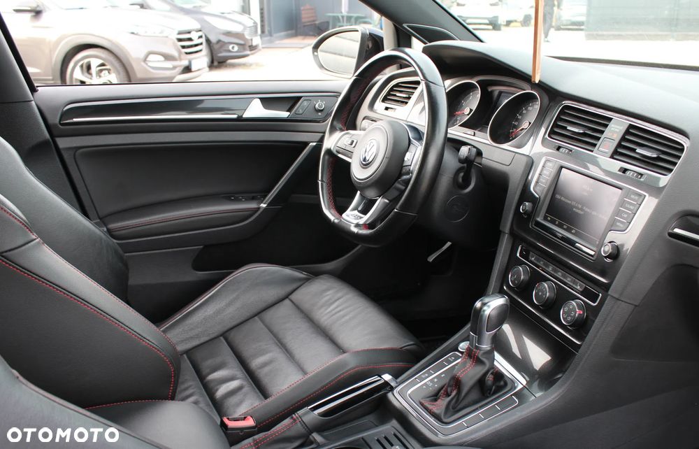 Volkswagen Golf GTI BlueMotion Technology DSG - 16