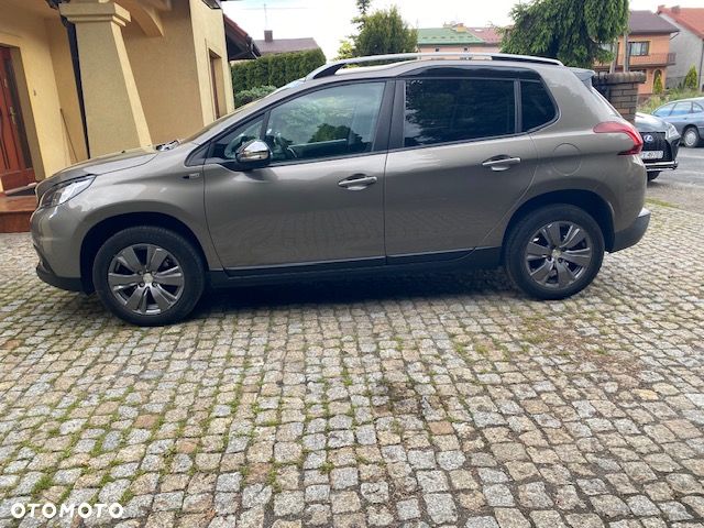 Peugeot 2008 - 4