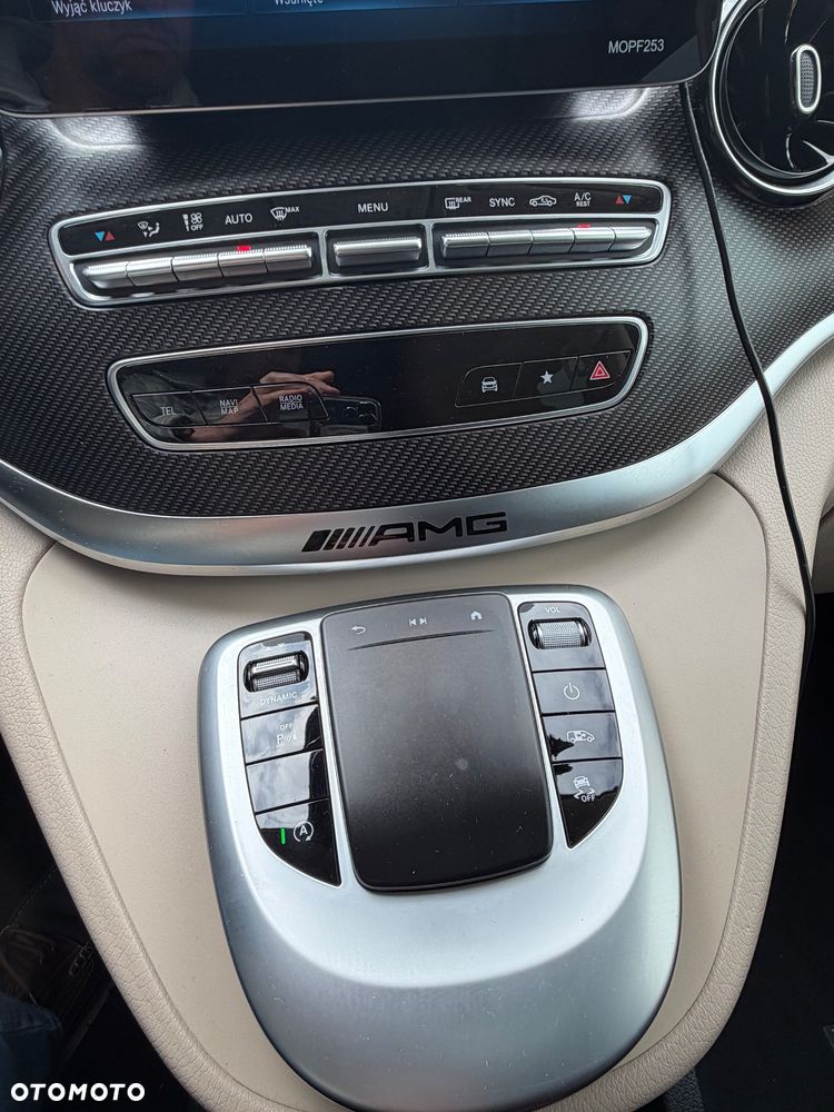 Mercedes-Benz Klasa V 300 d 4-Matic Avantgarde 9G-Tronic (d³ugi) - 13