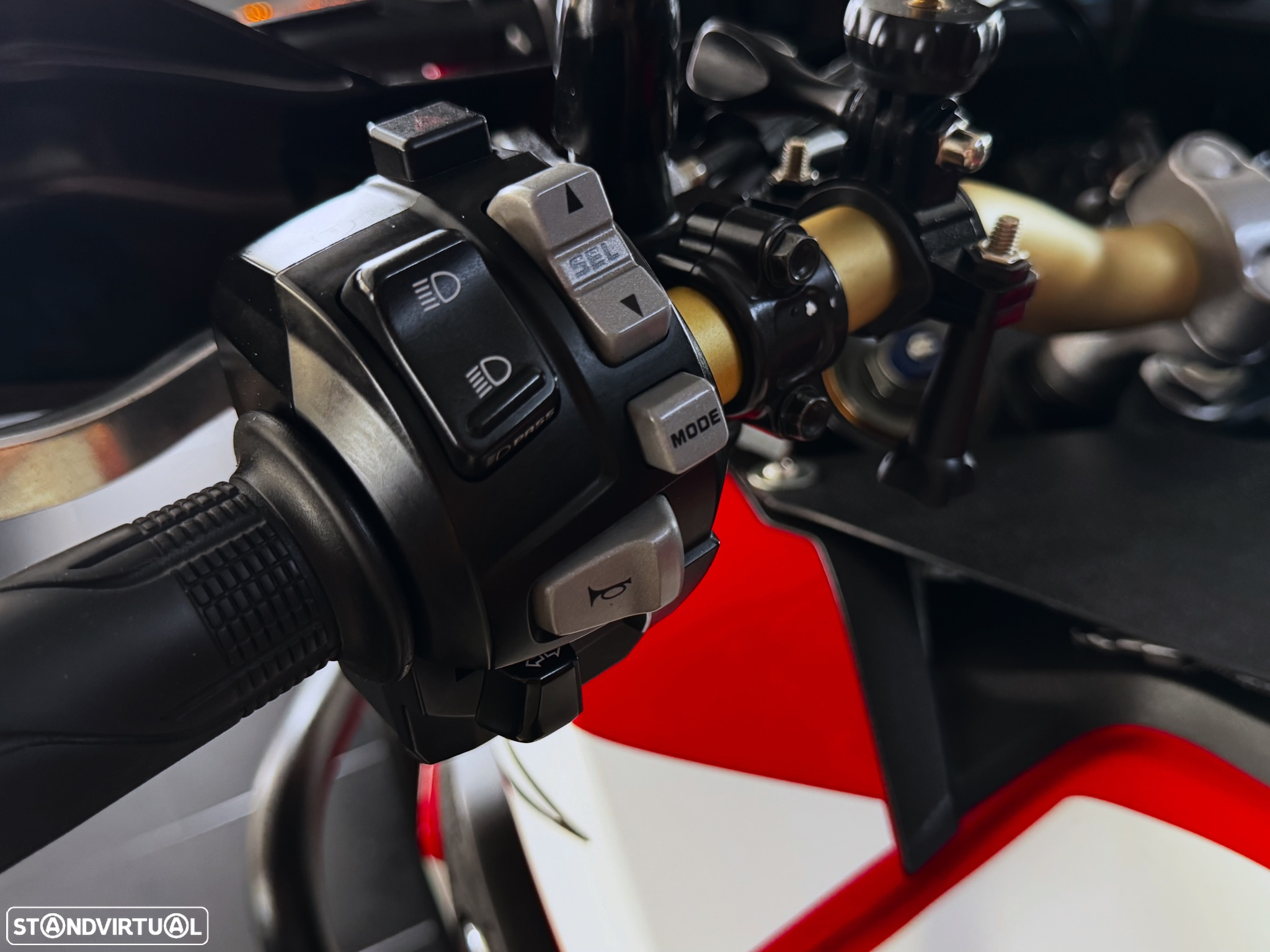 Honda Africa Twin 1000L - 12