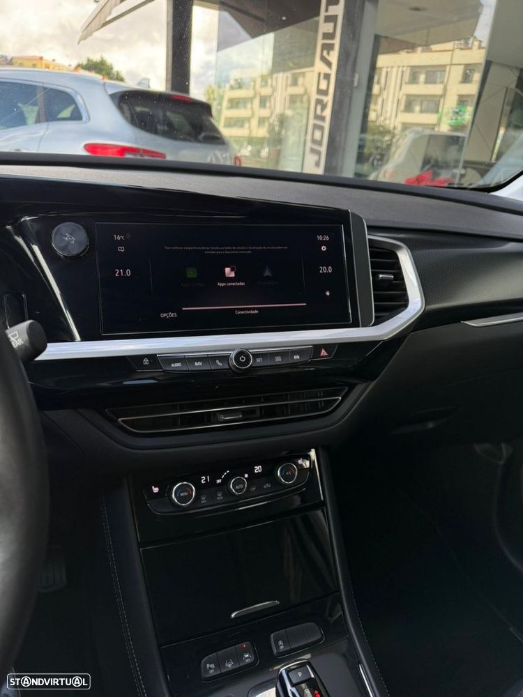 Opel Grandland 1.2 T Ultimate AT - 25
