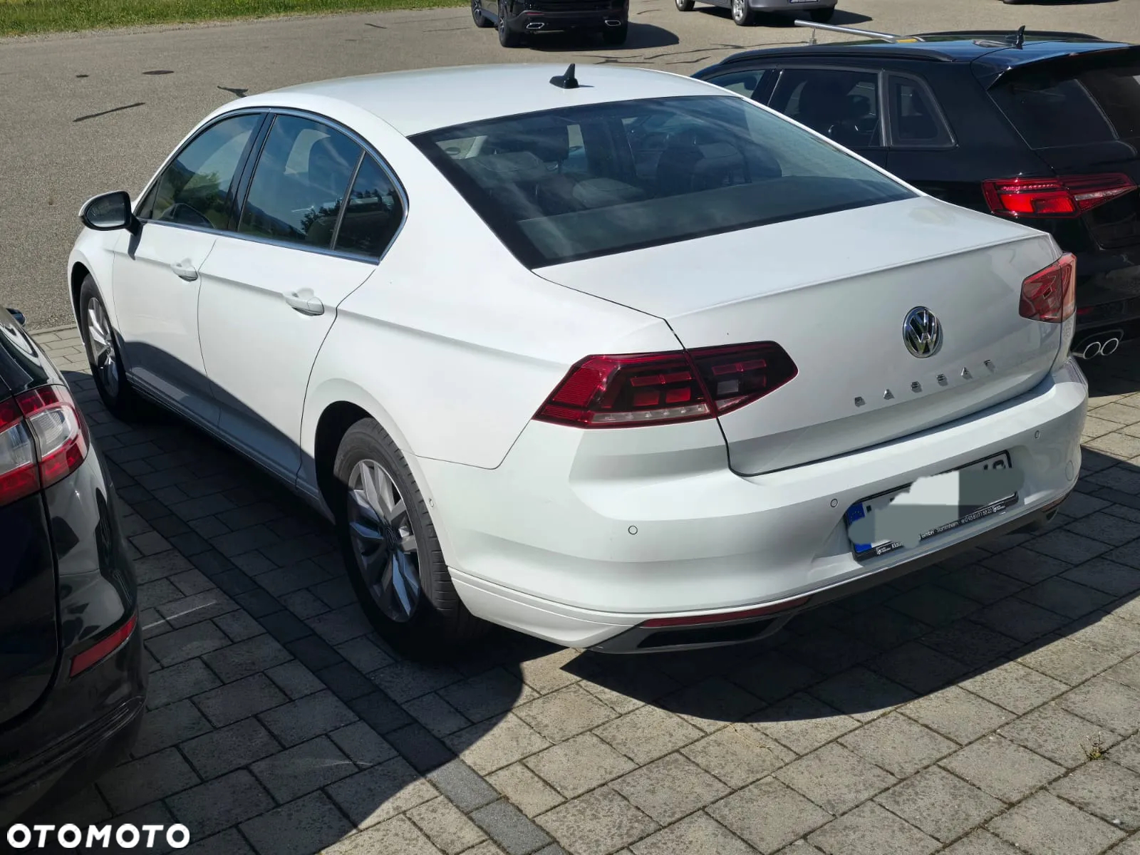 Volkswagen Passat 2.0 TDI (BlueMotion Technology) Comfortline - 4