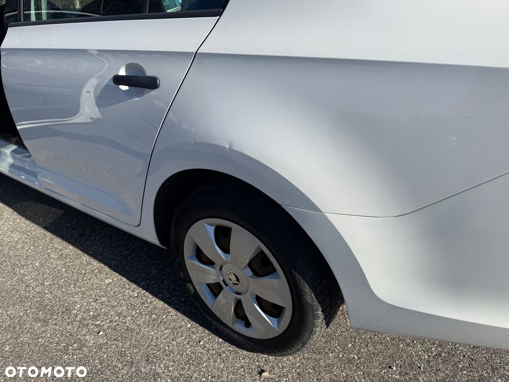 Skoda RAPID - 9