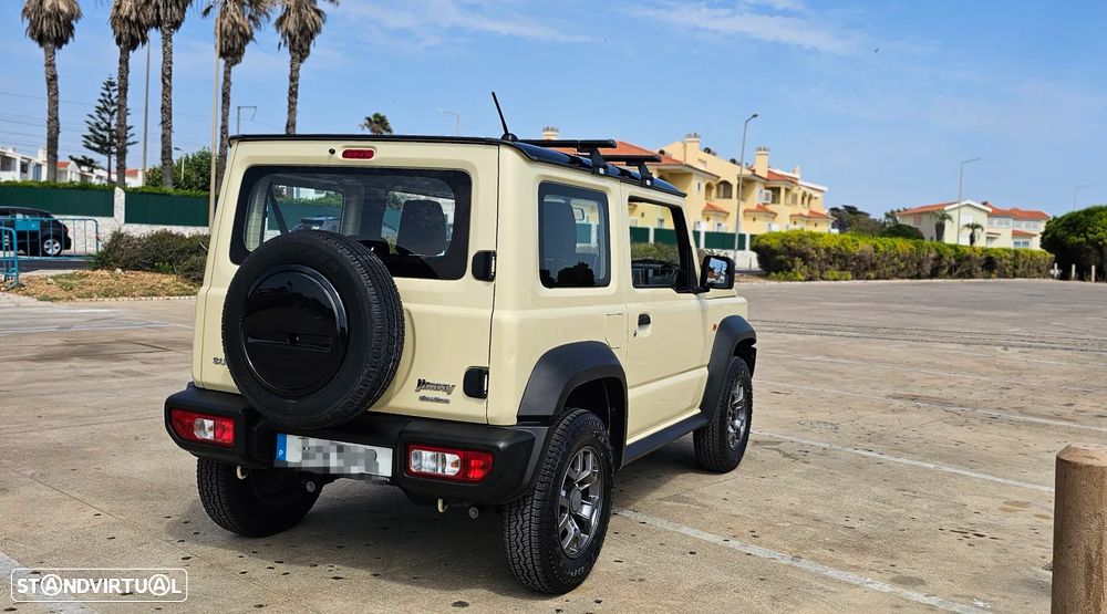 Suzuki Jimny 1.5L JLX - 4