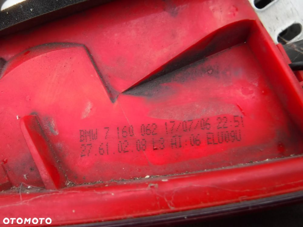 BMW E91 lampa tyl prawa 7160062 - 2