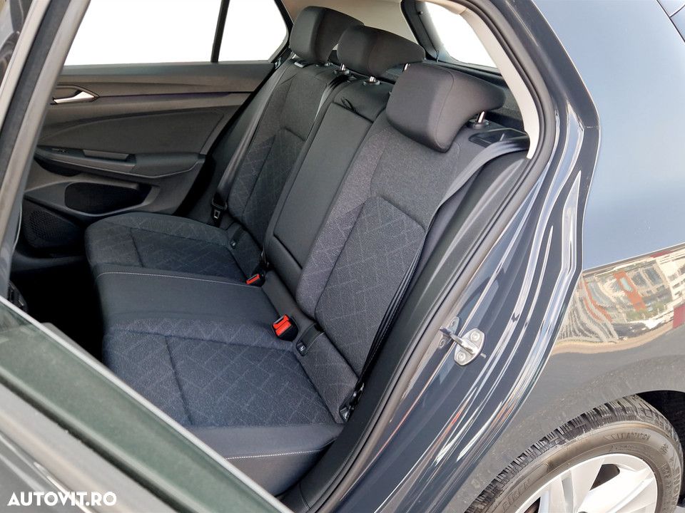 Volkswagen Golf 1.0 TSI Life - 15