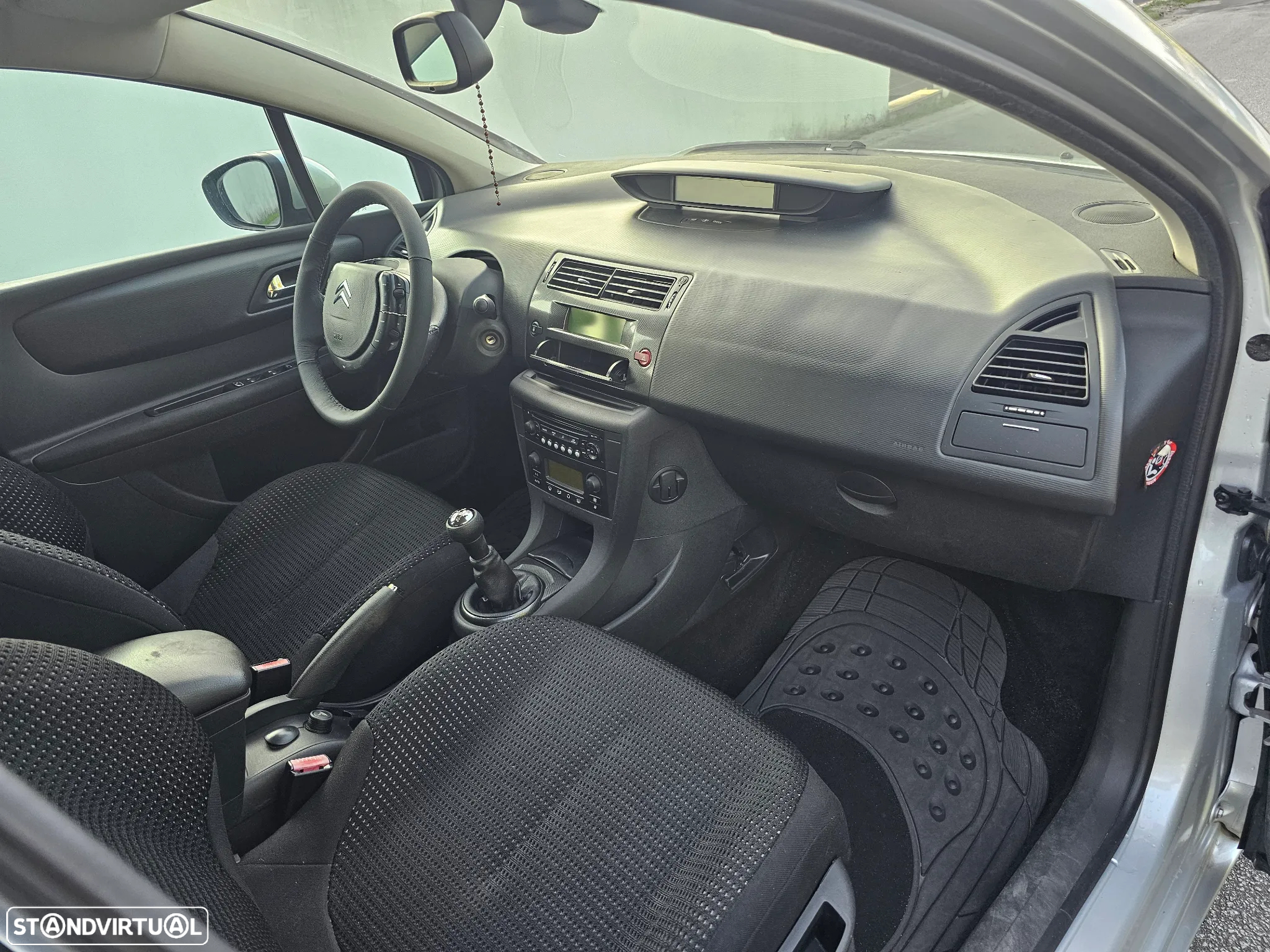Citroën C4 1.6 HDi Attraction - 24
