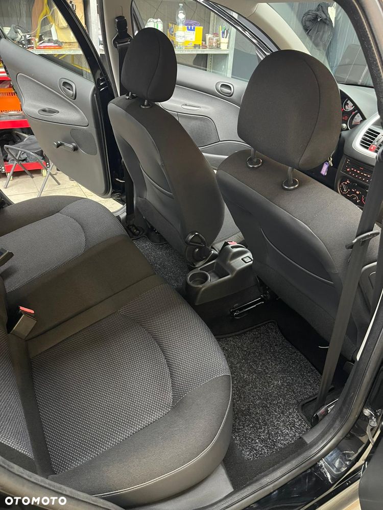 Peugeot 206 plus 60 - 31